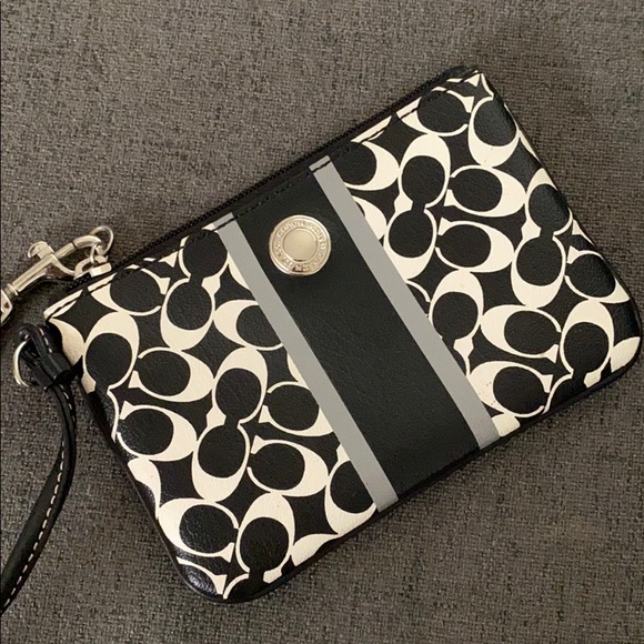 Coach Wristlet - Picture 1 of 3